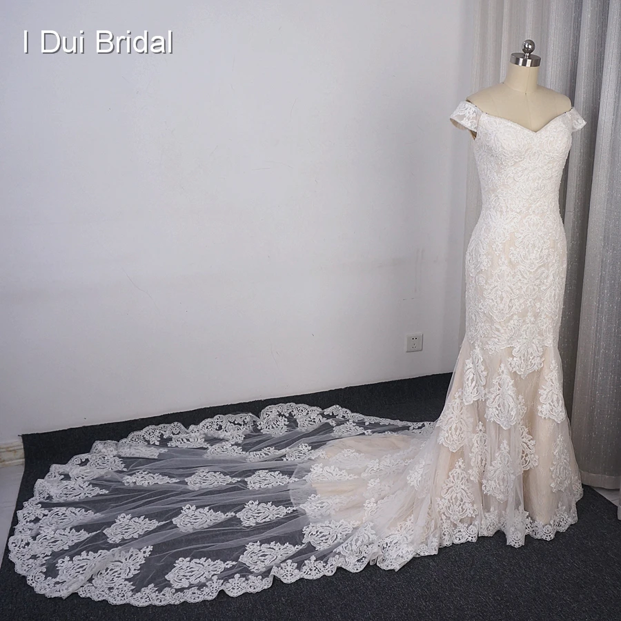 

Off Shoulder Lace Wedding Dress with Long train Lace Appliqued Beaded Bridal Gown Custom Make