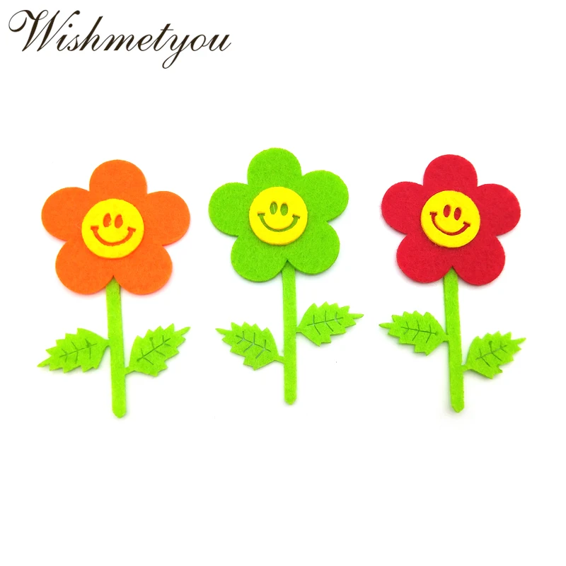 

WISHMETYOU 3Pcs Cute Flowers Felts For Kids Handmade Room Decoration Kindergarten Sticker Diy Wall Stickers Crafts Beautiful Toy