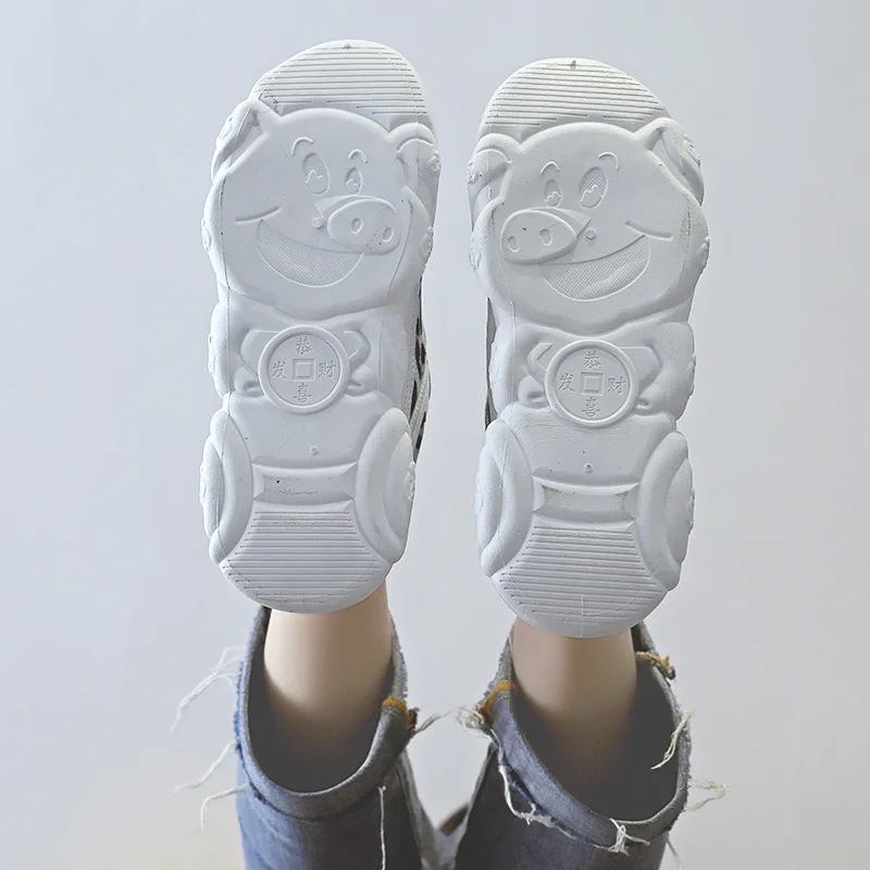 2019 Network Noodles Ventilation Piggy Shoe Woman Ins Leisure Sneakers Woman Zapatos De Mujer Women Platform Ladies Shoes