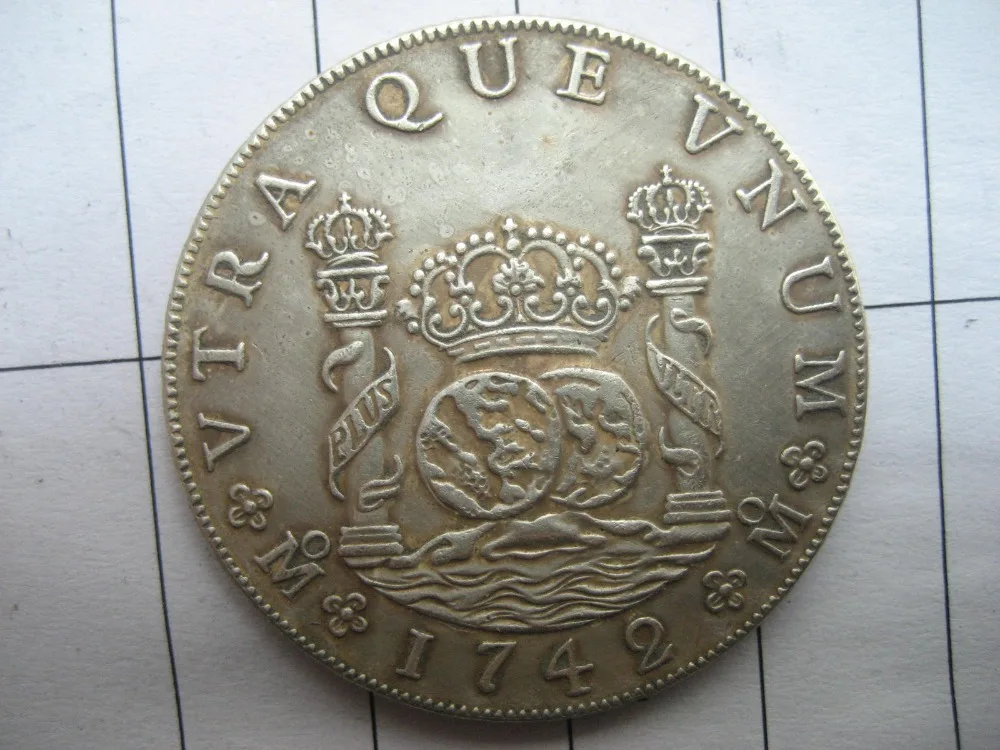 

1742 Mexico MF 8 REALES COIN COPY
