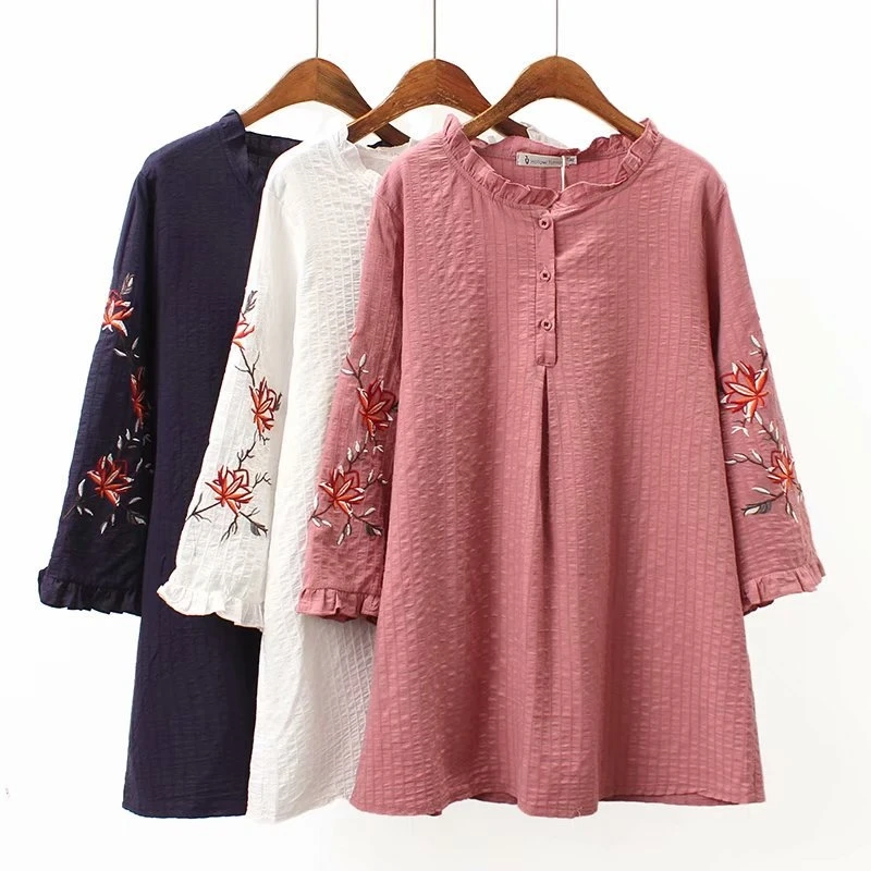 

White Cotton Linen Blouse Women Spring Summer O Neck Embroidery Three Quarter Loose Casual Shirts Blouses Ladies Tops 3XL Blusa