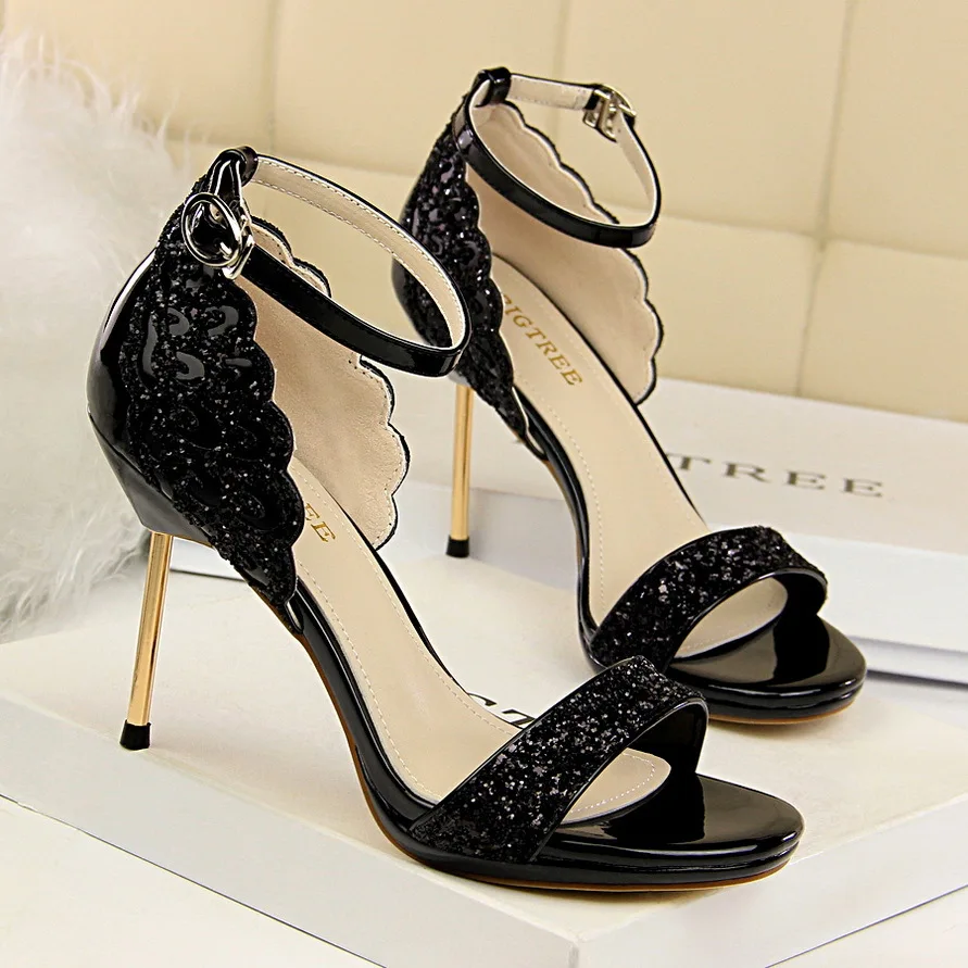 

2018 New Heels Woman Summer Flock New High Heel Word Buckle Suede Open Toe Thick Pumps 923-11
