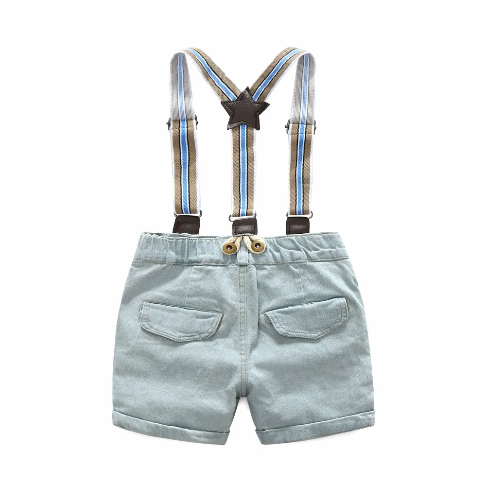 4584088575_2068599042