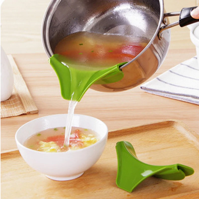 

1PC Silicone Funnel Creative Anti-spill On Pour Soup Tool Indirect Deflector Leak-proof Kitchen Gadget Tool