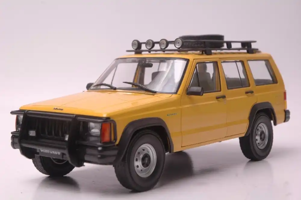 jeep cherokee scale model