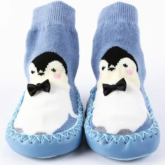 Зимние Нескользящие ботиночки для малышей; носки-тапочки с резиновыми мокасинами; тапочки; теплые длинные носки детские туфли; DS9 - Цвет: C