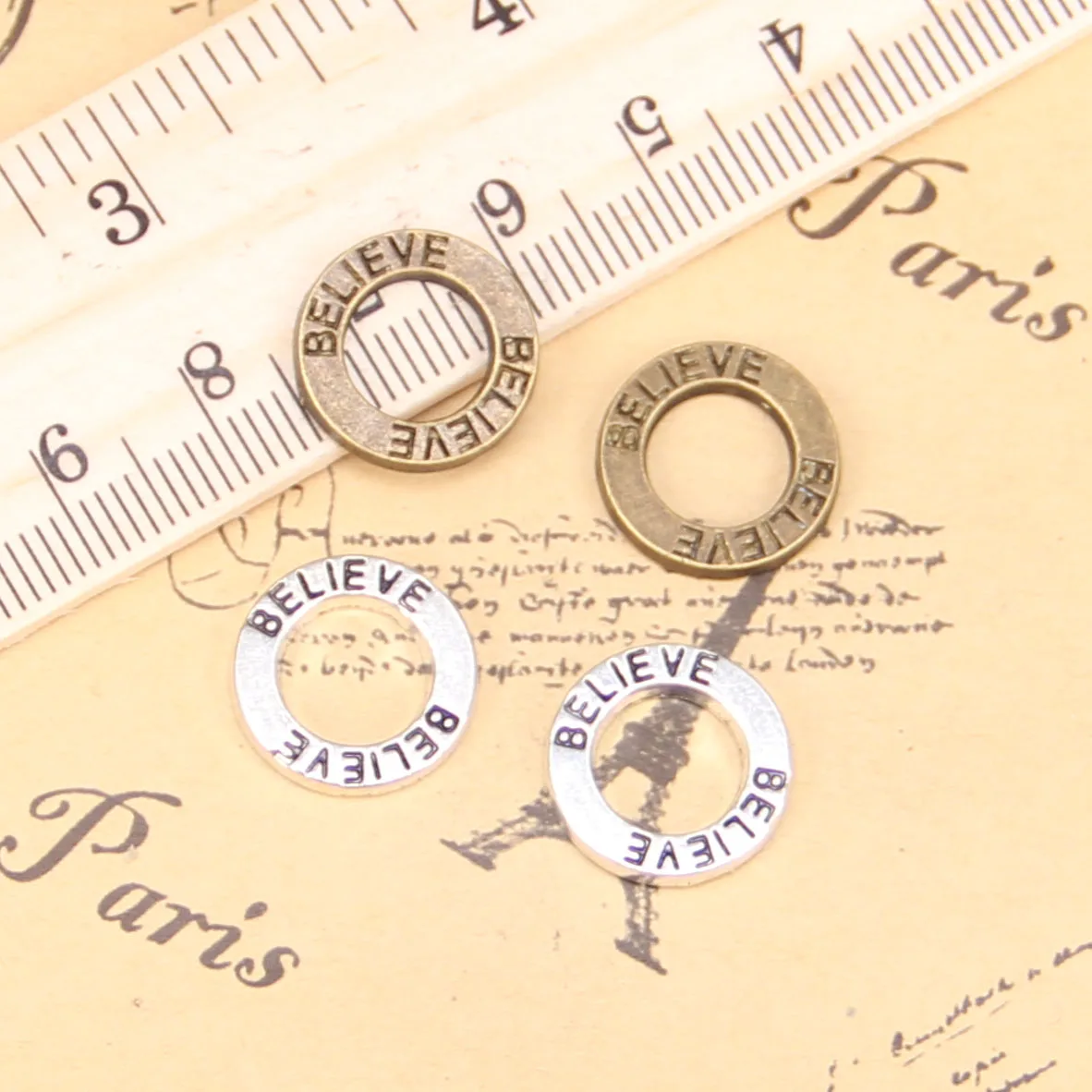 

10pcs Charms For Jewelry Making circle plates believe 14mm Antique Silver Plated Pendants DIY Tibetan Silver Bracelet Necklace