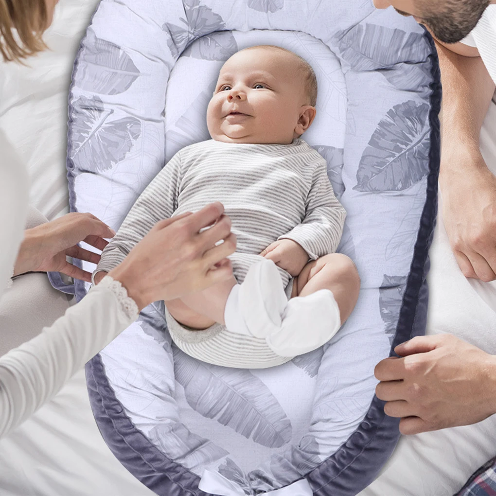 

Baby Nest Crib Portable Removable Washable Infant Sleeping Bed Cotton Soft Travel Cradle