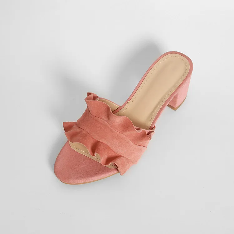 WOMEN SLIPPER 33