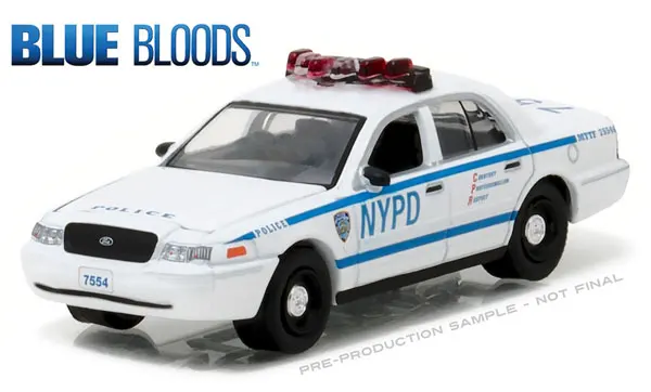 Зеленый светильник 1: 64 NYPD 2001 Ford Crown Victoria бутик сплава игрушки для детей Детские игрушки модель оригинальная коробка