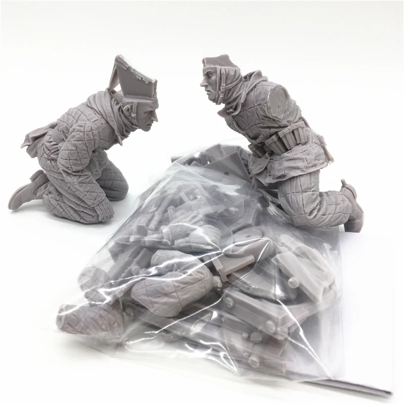 

1:16 resin model figures kits WW2 East War battery scene Unpainted and Unassembled 134G