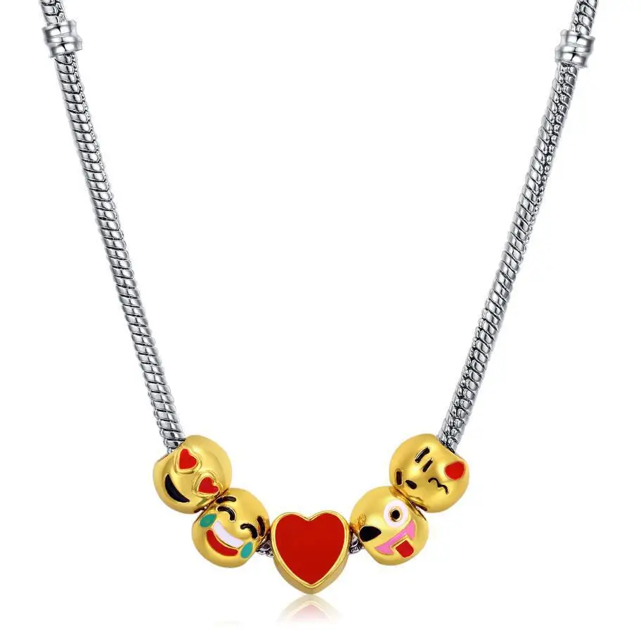 The new 2017 new fast selling emoji necklace pendant and emoji necklace