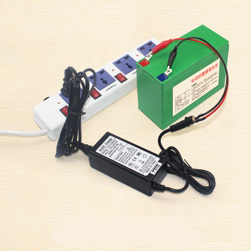 

Box 12V 7Ah 10AH 9Ah 12Ah 12v lithium battery 3s li-ion power supply for power bank toy led lamp Audio Fishing Bait Boat carp