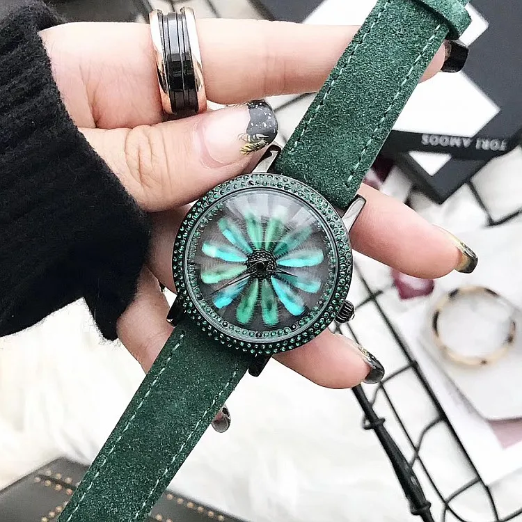 

2019 Top Quality Luxury lady Crystal Watch Women Dress Watch.Plush Genuine Leather Rotation Watches Green Female Wristwatches
