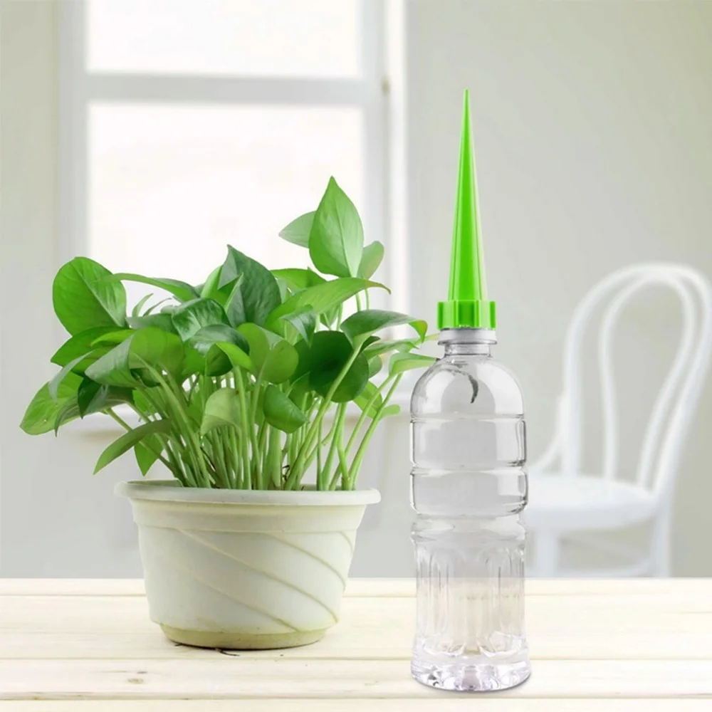 Автоматическая систем капельного полива растений. Капельное орошение из пластиковых бутылок. Система автополива комнатных растений капельный полив цветов. Вода для полива комнатных растений. Капельный полив цветов.