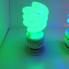 Lampe d'intérieur, tube en spirale, fluorescente, couleur claire, atmosphère, vert, bleu, jaune, rouge, bar créatif