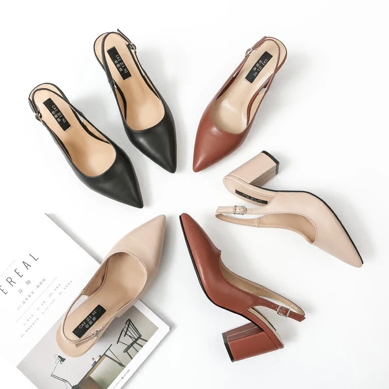 

Thick with pointed high heels 2018 new summer single shoes female small fresh elegant elegant hollow girl shoes.