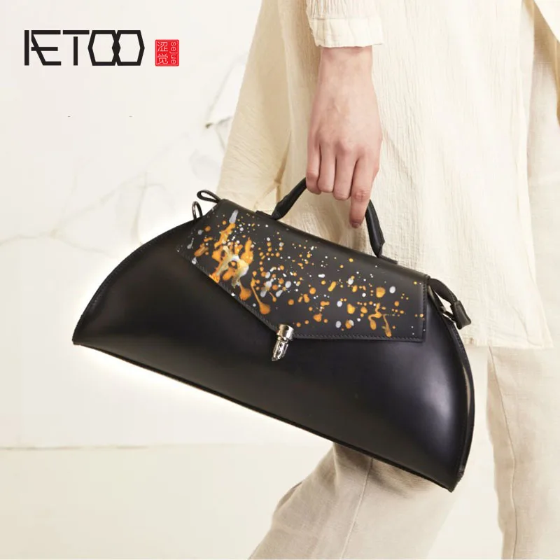 

AETOO Original high-end handmade real leather handbag shoulder Messenger bag black common ground wild style