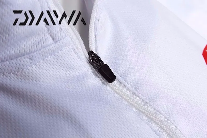 foto-camisa-de-pesca-daiwa-sem-capuz-na-loja-mar-e-pesca-shop