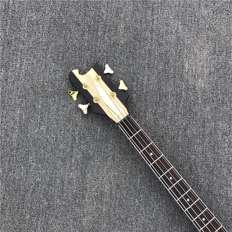 Kaiyun завод настраивает Rickenback 4-string all-body bass гравированные гитары. Золотое изделие. Корпус черного цвета. Черный пикап