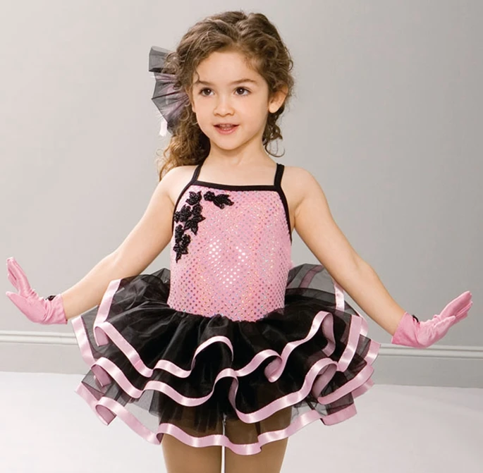 Dance Accessories: Specializing in discount dancewear, discount dance wear, dance clothes, dance apparel, wholesale dancewear, discount dance apparel, dance wear, dancewear, ballet shoes, dance shoes, and leotards.