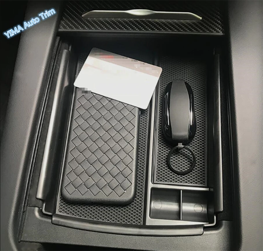 

Lapetus Car Styling Middle Control Container Storage Box Phone Tray Accessory Cover For Tesla Model X / Model S 2016 2017 2018