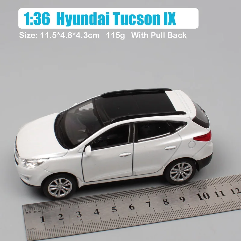 1/36 Масштаб Мини hyundai Tucson IX кроссовер внедорожник автомобили и литье под давлением оттягивание Welly Миниатюрные модели автомобилей игрушки для мальчиков игра - Цвет: Hyundai Tucson Wh