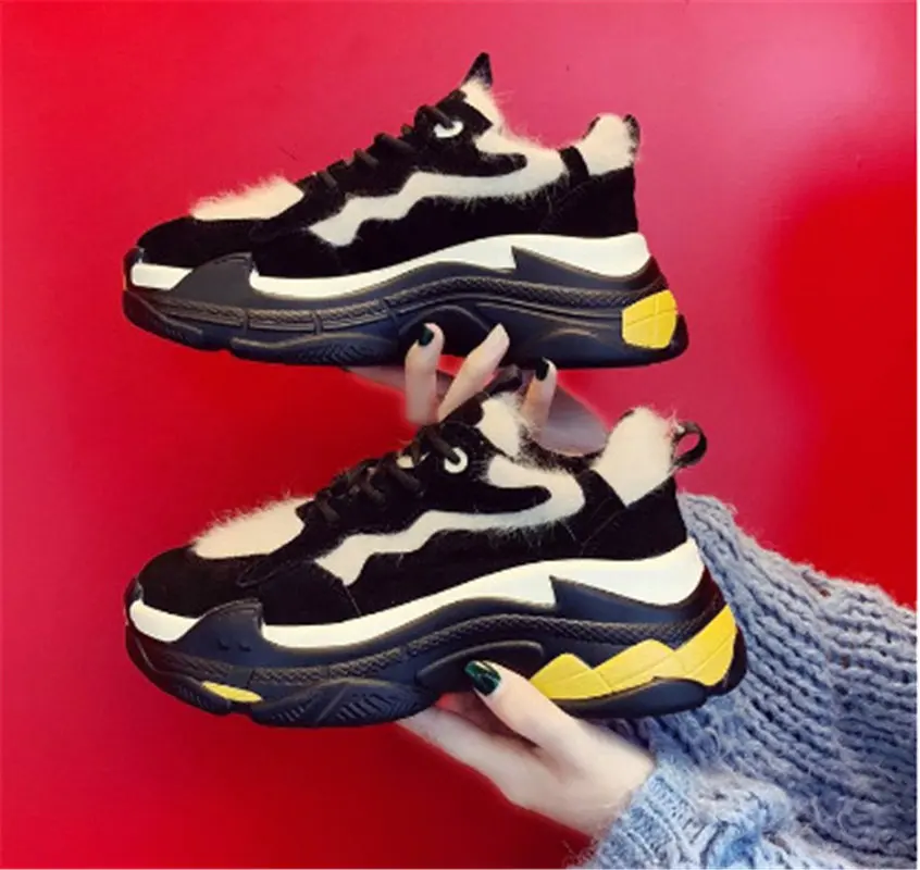 

Hot sale woman Sneakers 2018 New Autumn Winter Plush Thick bottom Ladies Sneakers Ultralight Keep warm Women Lace-up casual shoe