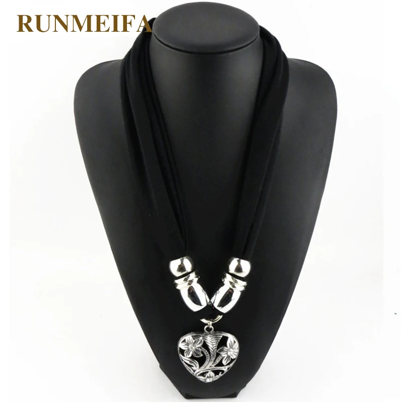 

2018 new fashion Heart-shaped pendant jewelry scarf for women 2018 autumn winter tassel scarf necklace Bufandas Free shipping
