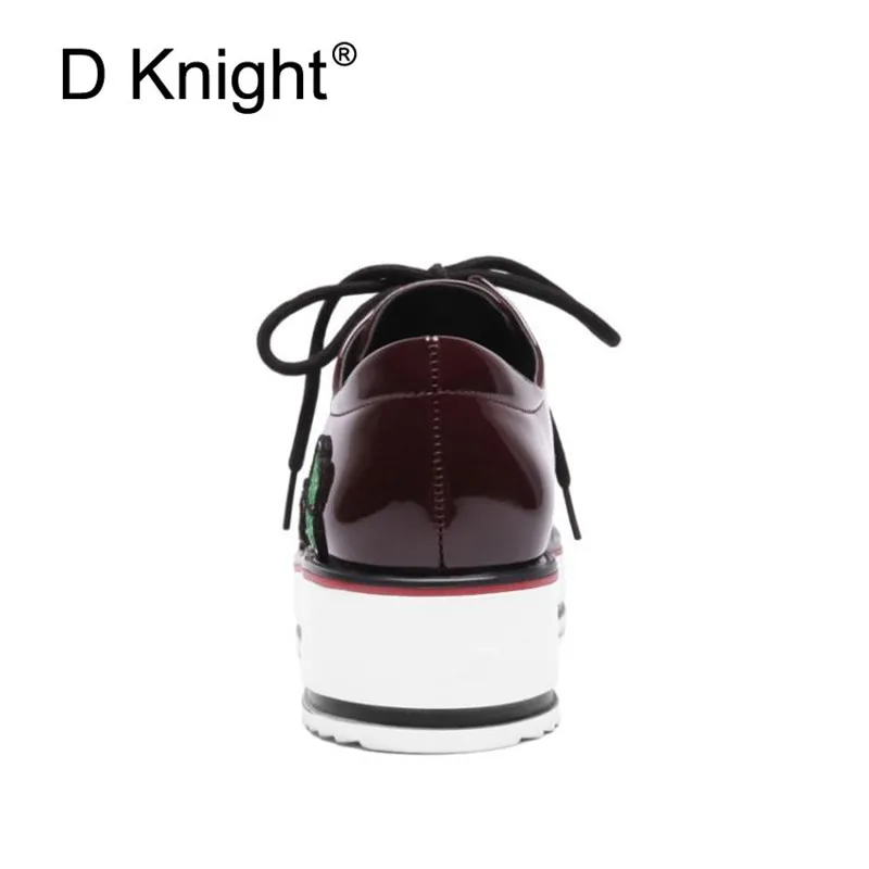 Plus Size 34-43 Women Oxford Brogue Shoes Patent Leather Wedge Heels Platform Shoes Woman Lace-up Oxford Shoes For Women Creeper (5)