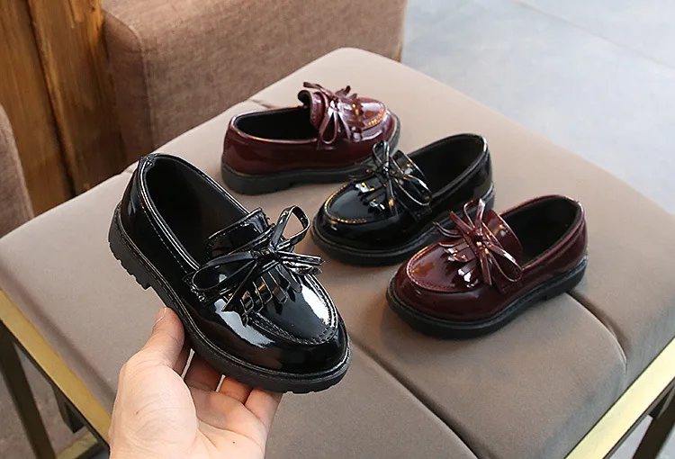 Vestido de Couro Sapatos para Crianças Novas Meninas Preto Casamento Patente Couro Crianças Escola Oxford Sapatos Plana Moda Borracha A568 9 oxford sapatos plana moda borracha a568