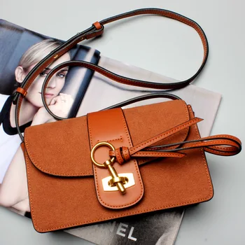 2017 Women Genuine Leather Saddle Bag Leisure Retro Bohemian Hippie Ibiza Fringe Burgundy Cross Body Over Shoulder Bag handbag
2017 Women Genuine Leather Saddle Bag Leisure Retro Bohemian Hippie Ibiza Fringe Burgundy Cross Body Over Shoulder Bag handbag