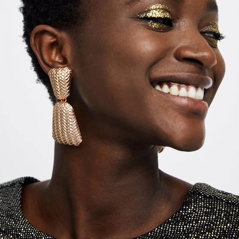 

Fashion Earrings for Women 2019 Statement Wedding Long Drop Earrings Big Indian Jewellery Gold Silver Color Metal Earing EB312