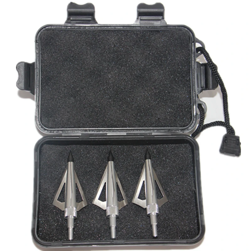 

3PCs Silver Broadheads for Crossbow Hunting + 1 Small Black Broadhead Box/Case