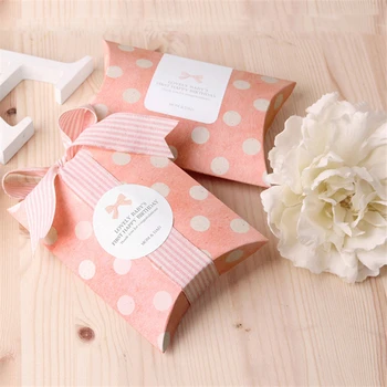

50Pcs Retro European Pink Dotted Pillow Candy Box Paper Christmas Gift Packing Bag Wedding Favors Kids Shower Birthday New Year
