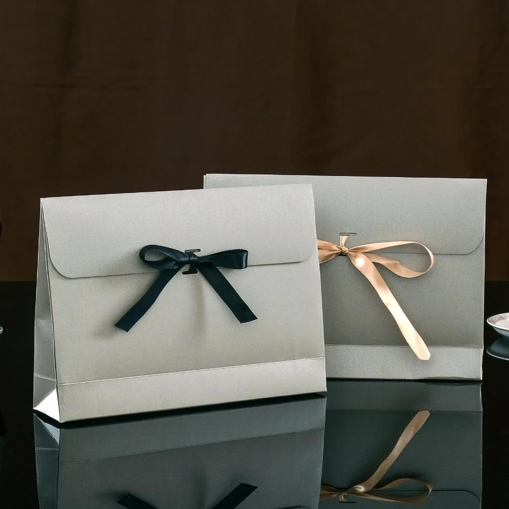 29x21x7CM Silver gray envelope gift box paper pocket bag Kerchief