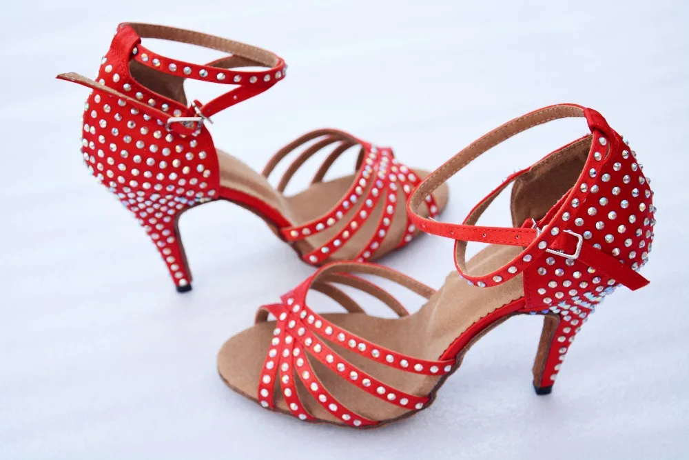 Новинка 2017 года бронзовые черные атласные туфли для латинских танцев женская