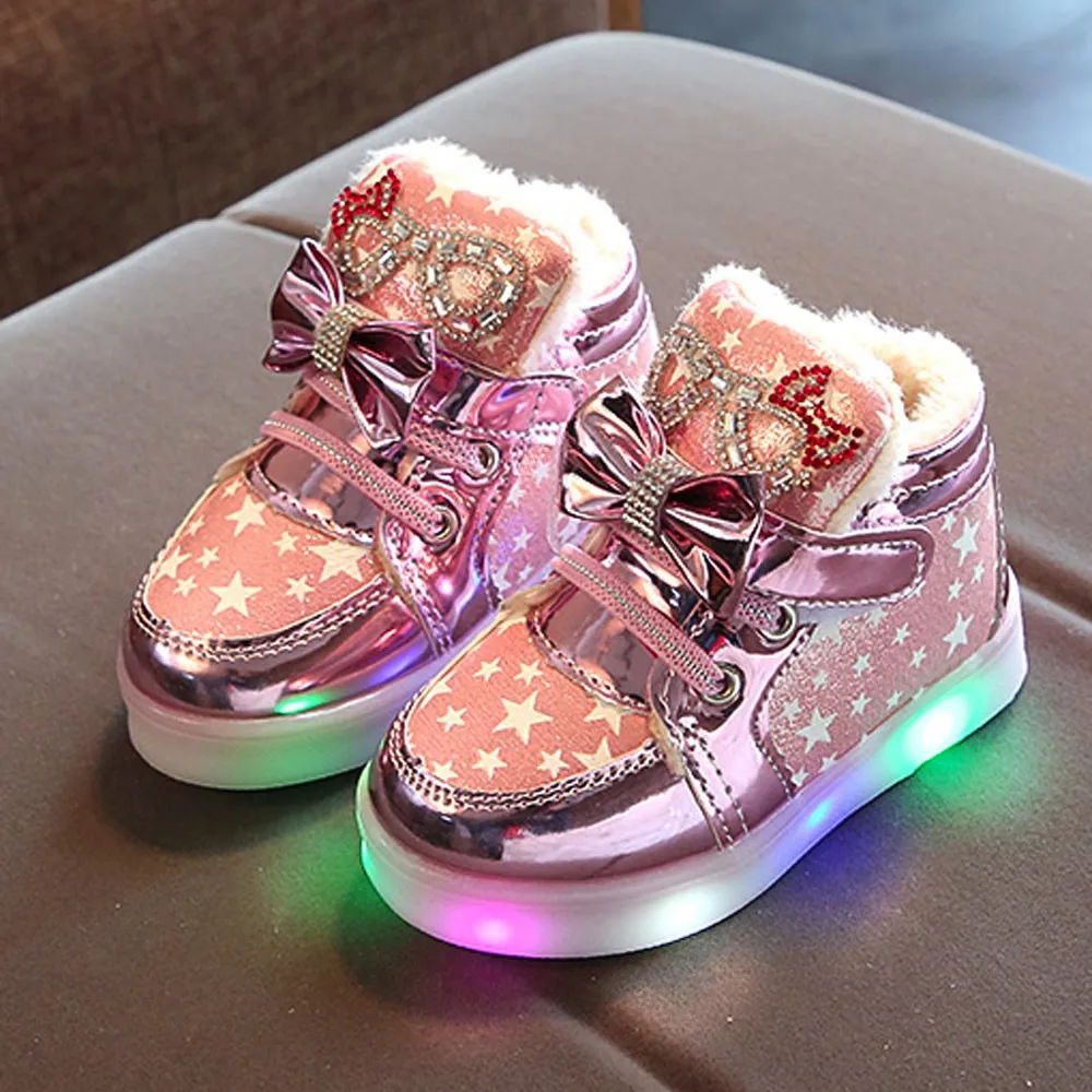 

New Baby Children LED Shoes With Fur Winter Kids Led Flash Sneakers Fashion Cartoon Sneakers Girls Princess Lightning Shoes