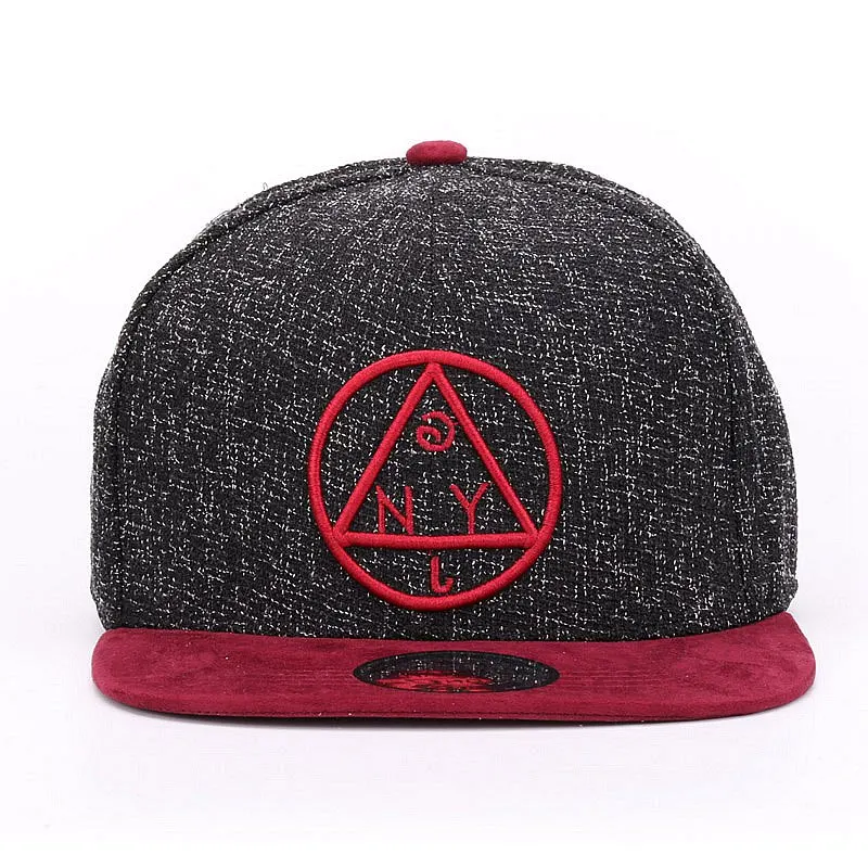 Кепка Snapback NY с треугольной вышивкой фирменная бейсболка плоскими полями