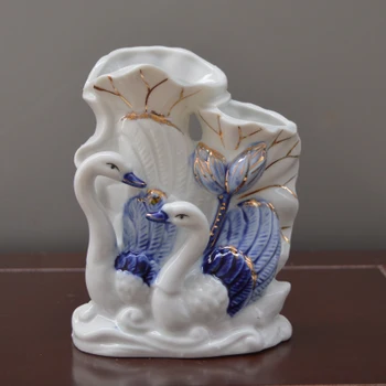 

Porcelain Creative ceramic pen holder small flower vase multi-functional swan pen holder handicraft small Wedding gift maliving
