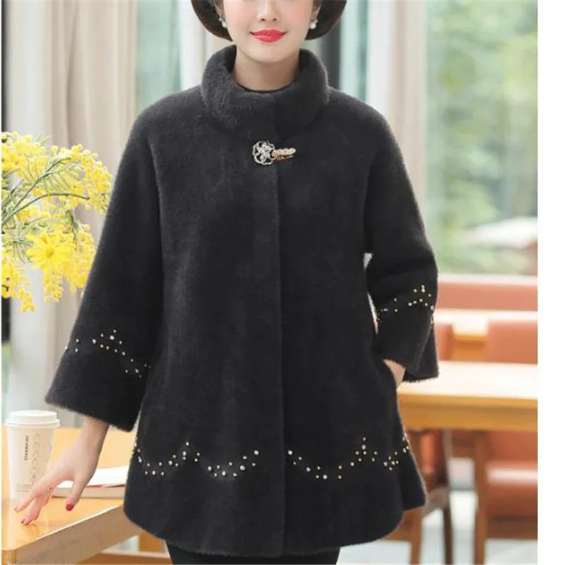 Среднего возраста мать имитация бархат короткое пальто женщин осень и зима корейский большой размер женщин высокого класса кашемировое пальто куртка - Цвет: black