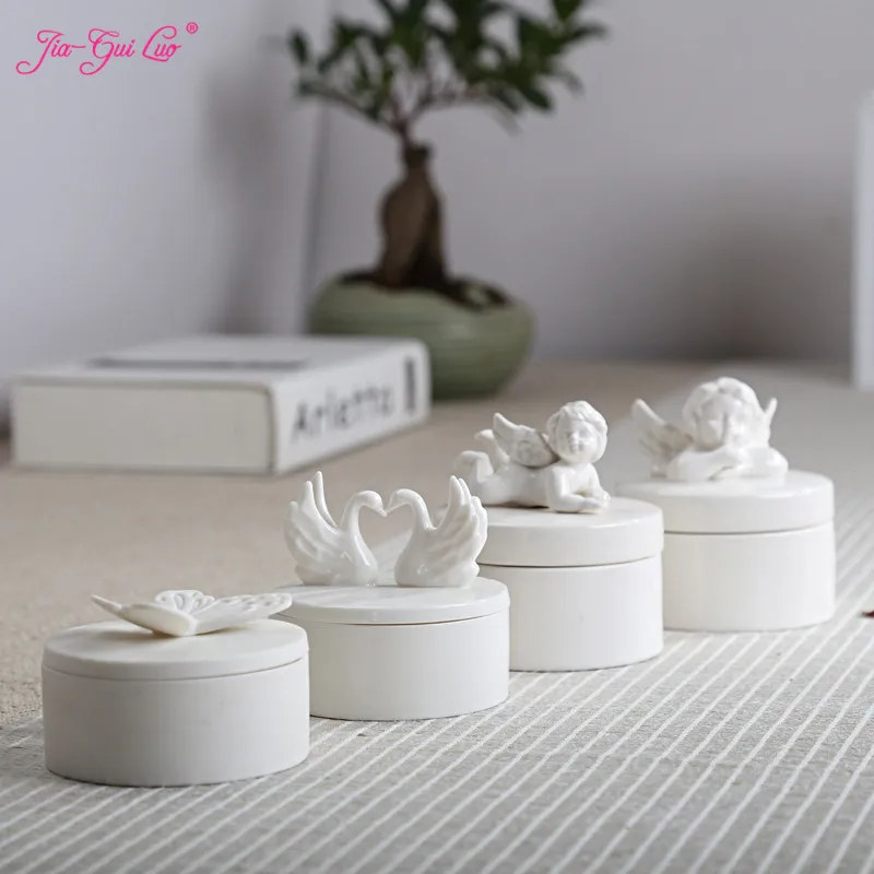 

JIA-GUI LUO Ceramic Angel & Butterfly Jewelry Box Earring Ring Accessories Storage Storage Candy Box Gift Wrap M003