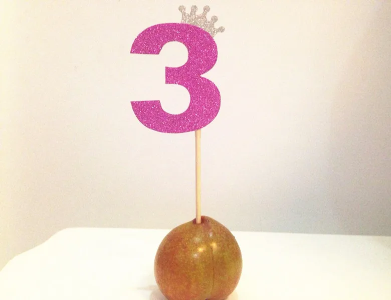 

10pcs Kids 3 years Birthday Party Cake Decoration Glitter Rose Number 3 With Silver Crown Cupcake Toppers,Baby shower Table Deco