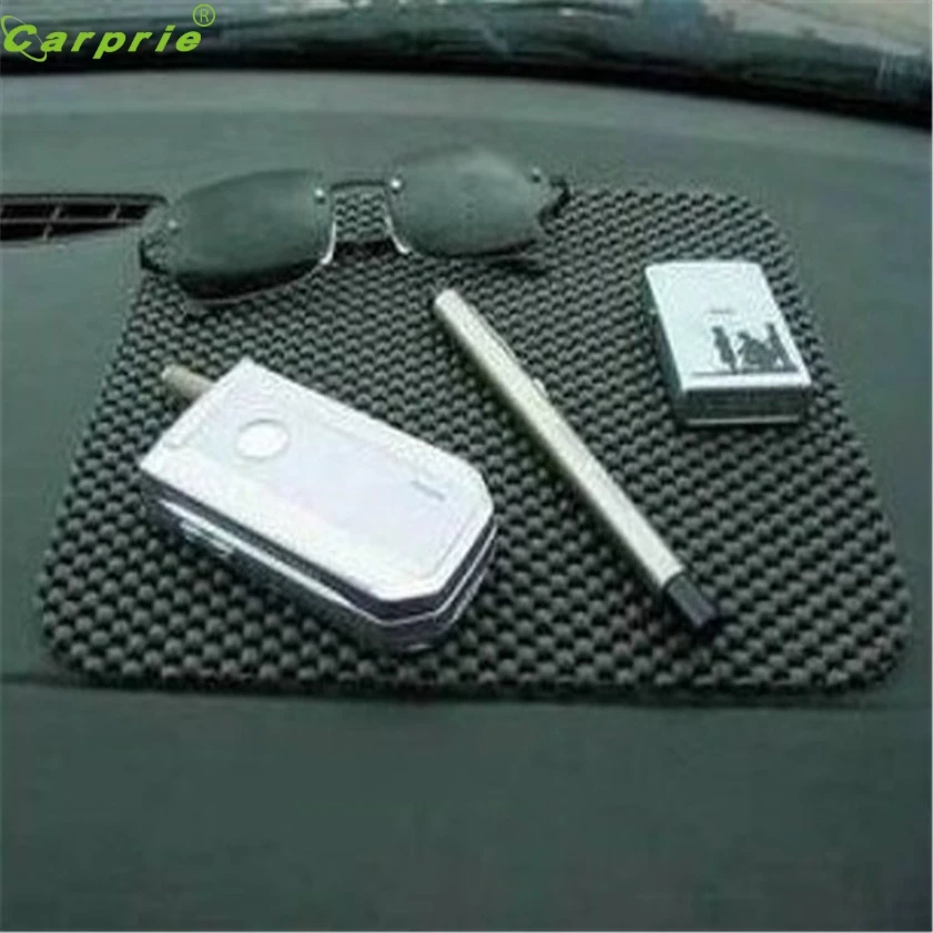 

High Quality 19.7*16.5cm Flexible Black Color Car Non Slip Dashboard Mat Key Pads Holder