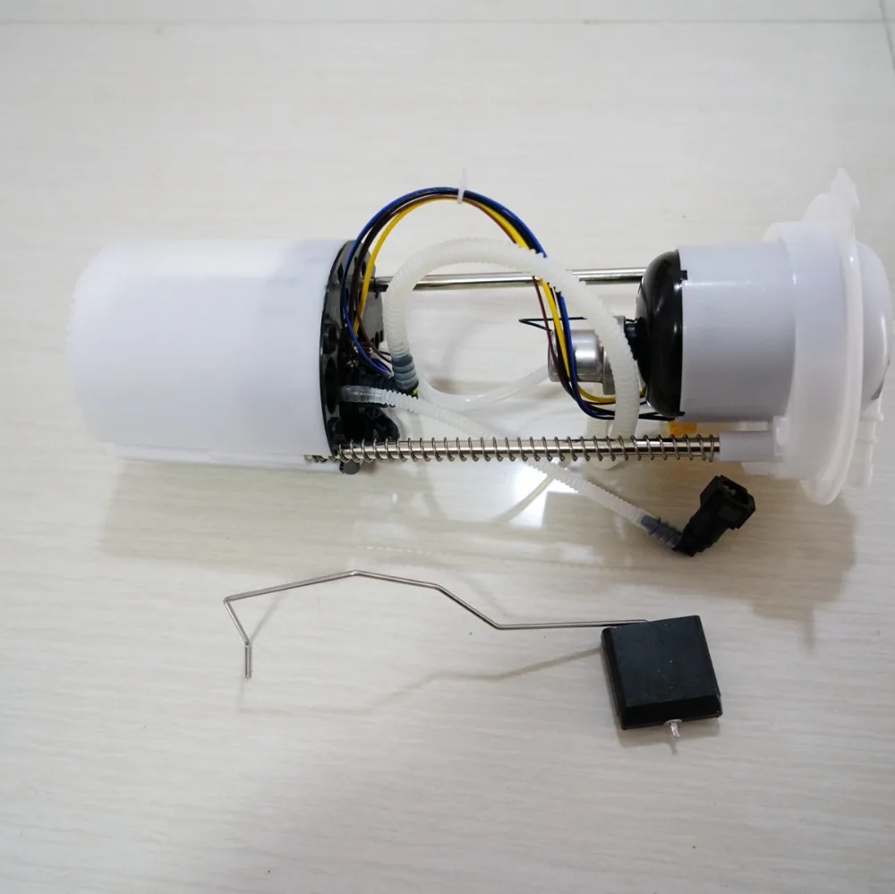 Genuine high quality fuel pump assembly for Audi old Q5 DSF 568