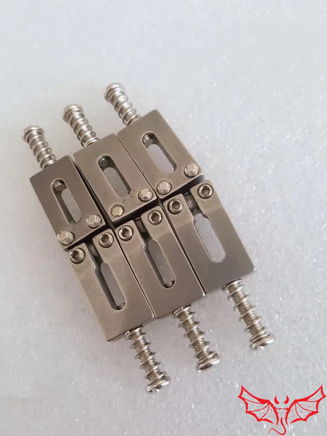 6 PCS STAINLESS STEEL HIGH MASS BRIDGE SADDLES 10.8MM For Stratocaster Tremolo Bridges | Спорт и развлечения