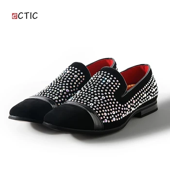 

ECTIC 2018 Classic Gentlemen Rhinestones Glitter Decor Men Smoking Loafers Slipper Formal Shoes Wedding Dress Men's Slip On