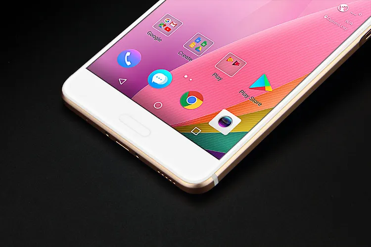 SHARP Z3 FS8009 4GB RAM 64GB ROM Qualcomm Snapdragon 652 1.8GHz Octa Core 5.7 Inch 2.5D Corning Gorilla Glass 2K WQHD Screen Android 7.0 4G LTE Smartphone
