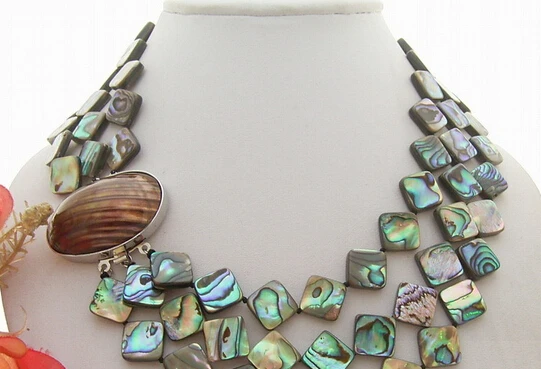

FREE SHIPPING>>>@@ AS3621 Paua Abalone Shell Necklace-Brown Shell Clasp