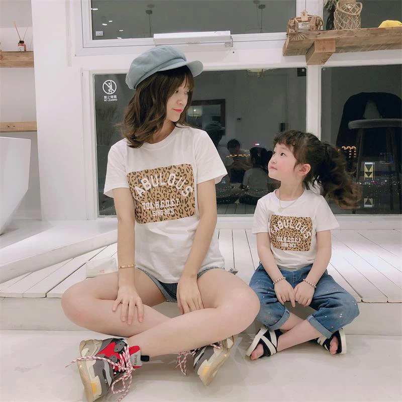 

New Adult Kids Family Matching Clothes Casual Tees Father Mother Leopard Printed T-shirts Short Sleeve Cotton Mom Dad Girls Tops